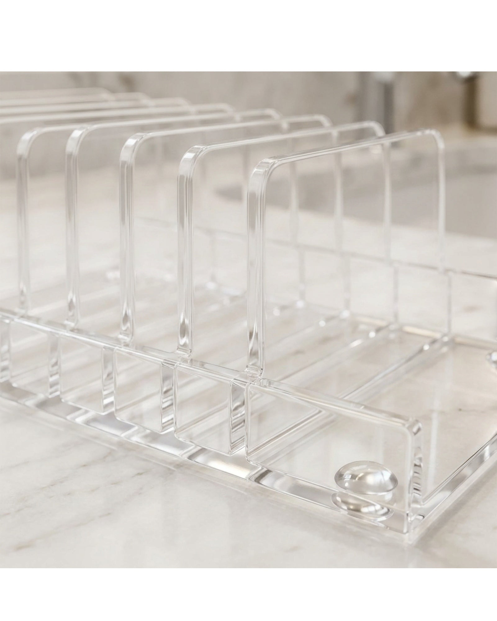 Comfoa Clear Acrylic Vertical Makeup Palette Organizer 10 Slots - Detail view